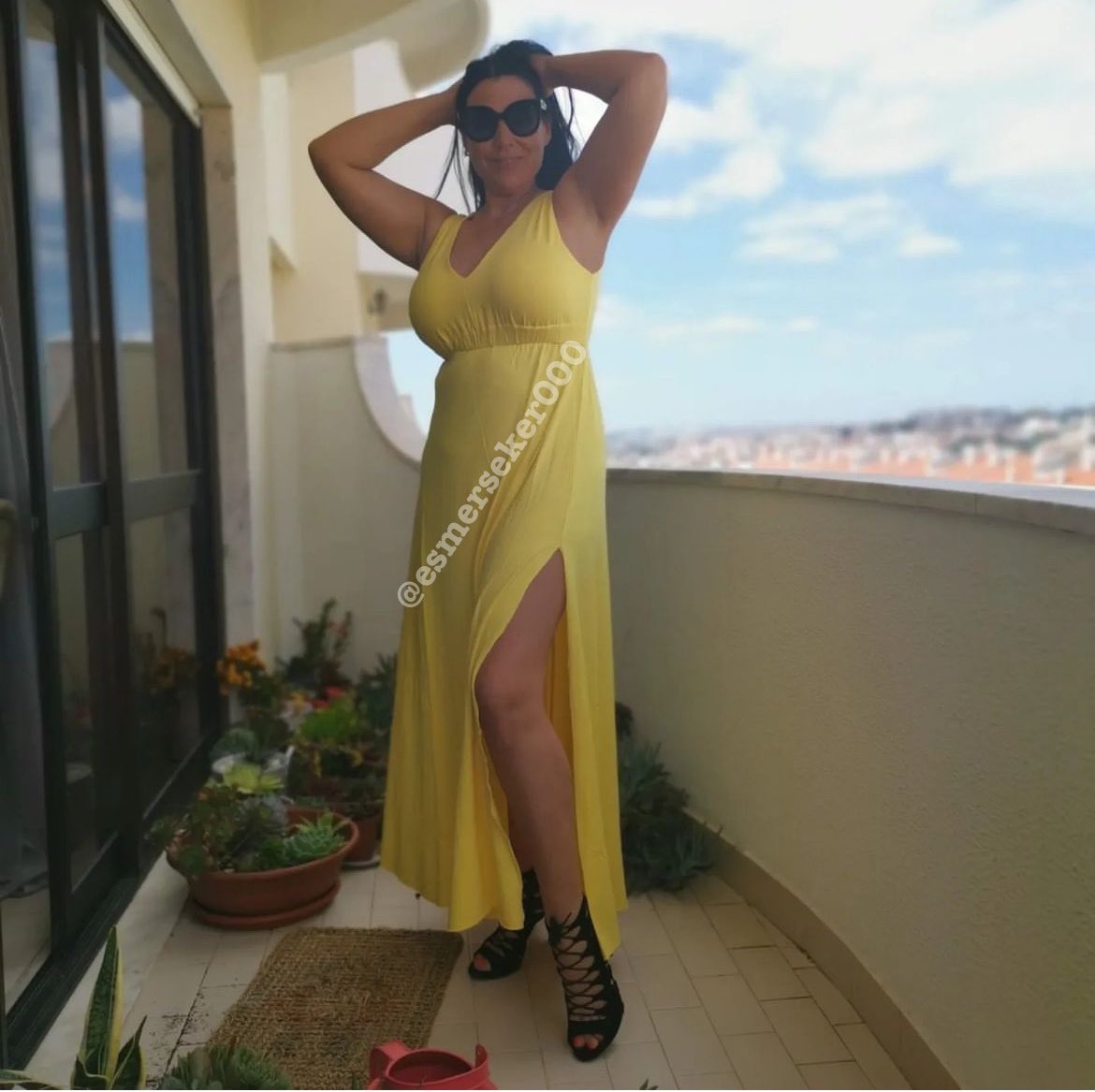 Demiştim balkonum meşhur günaydın 😂😂antalya manavgat alanya kütahya burdur manisa çankırı çorum van ağrı rize muğla