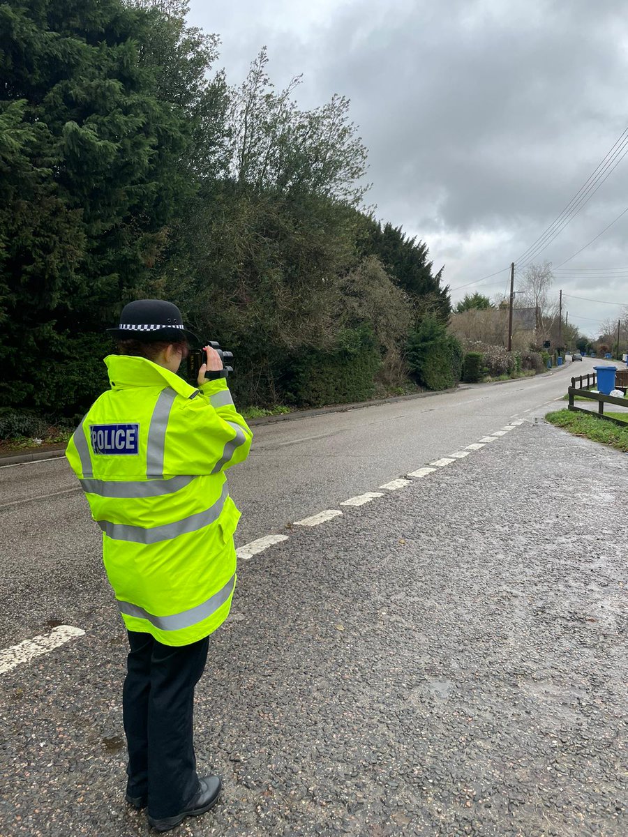 KentSpecials's tweet photo. Our #SCNorth officers are out on #A249 #ChestnutStreet conducting speed checks following complaints from residents. Its 30 for a reason @KentPoliceSwale @KentHighways aw https://t.co/PSIy9JQaBh