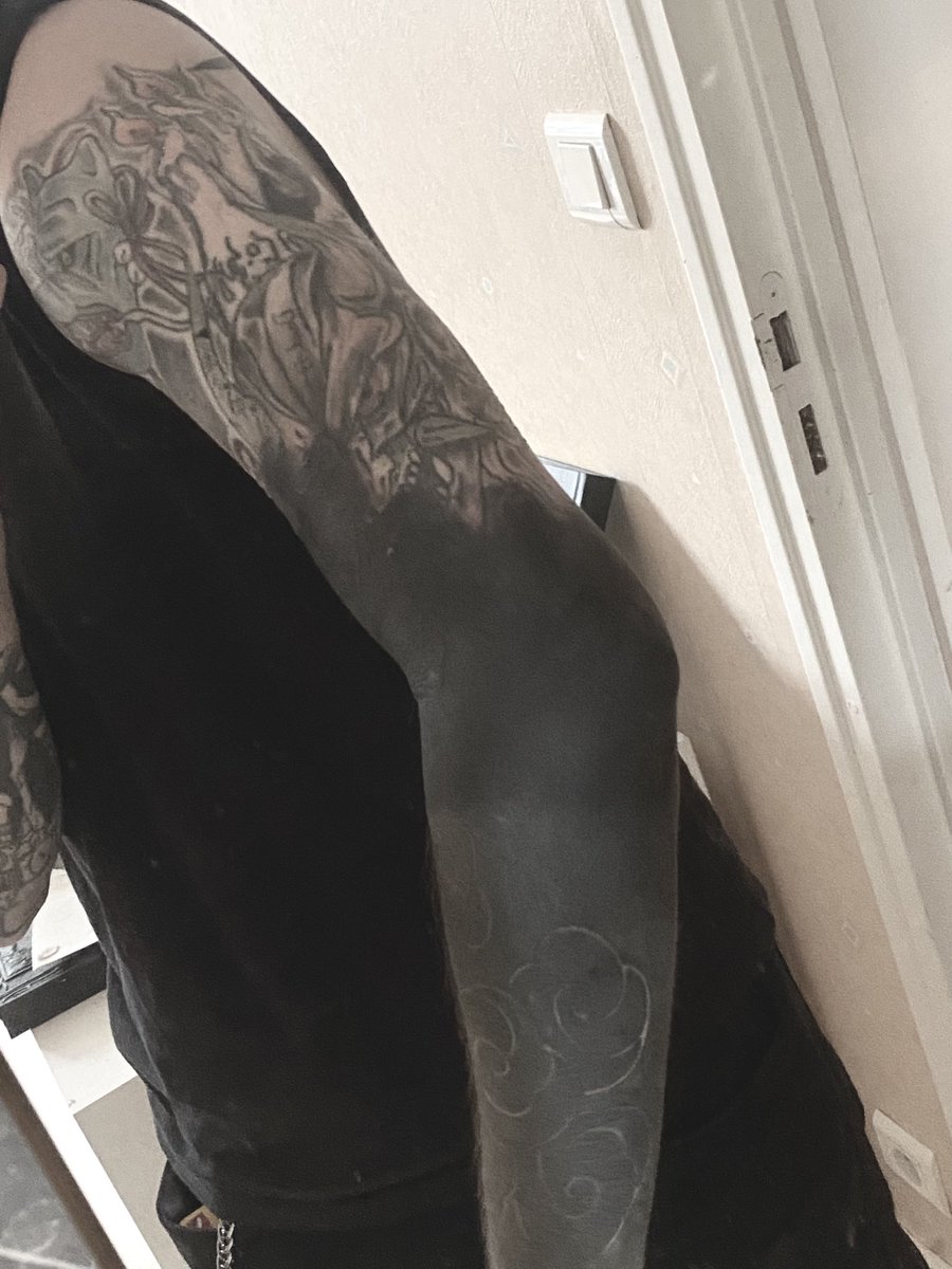 𝕾𝖚𝖕𝖕𝖆𝖄𝖎𝖓 🗡️ tweet media