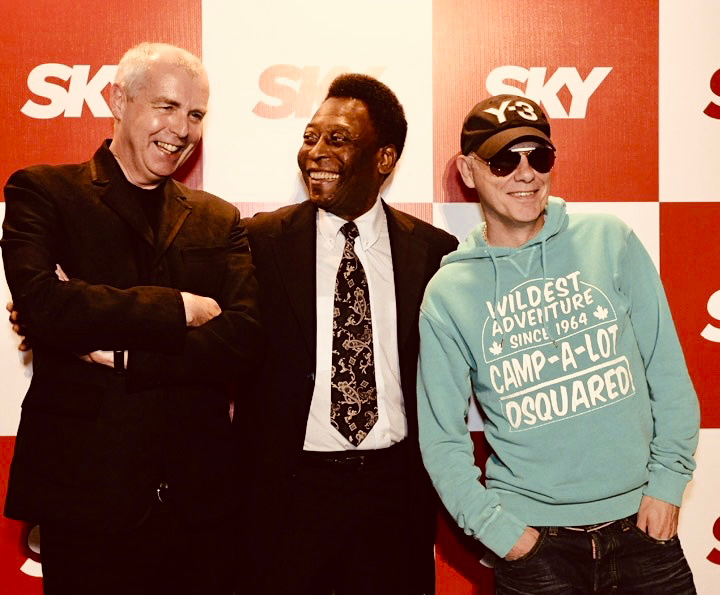 petshopboys's tweet photo. R.I.P. Pele. It was an honour to meet him in São Paulo, Brasil, in 2010.

#PetText https://t.co/ERLjBlDNO1