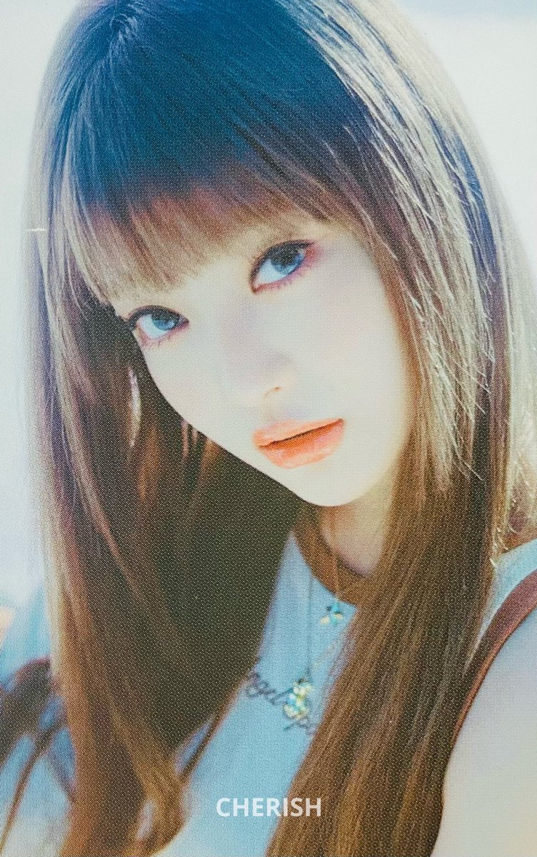 NYZBRASIL's tweet photo. [#SCAN] 30.12 | Photocards de Ningning para o Season's Greetings 2023 do aespa!

- Holiday Set Ver.
- Photo Card Pack Ver.
- Pobs photocard (ver.1)
- Pobs photocard (ver.2)

#NINGNING #닝닝 #aespa #에스파 @aespa_official https://t.co/0vMSshpz1x