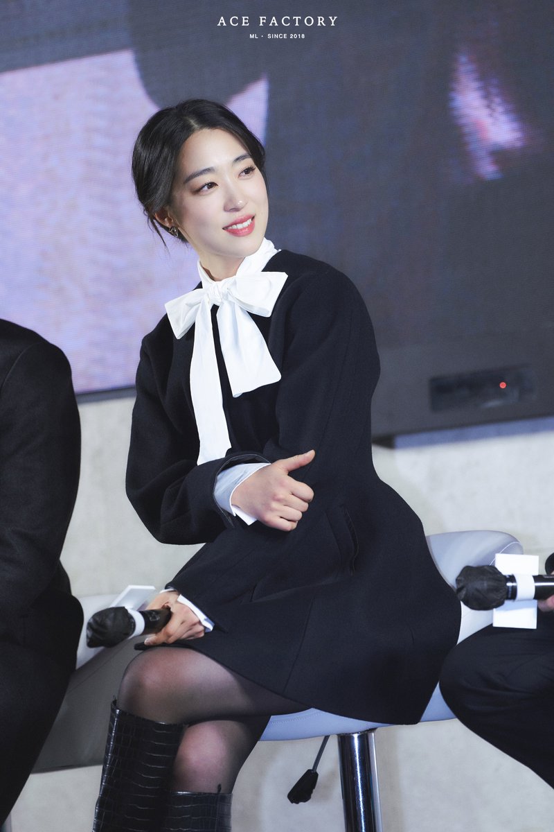 UNIVERSungEun's tweet photo. https://t.co/h6AAk8kTkT