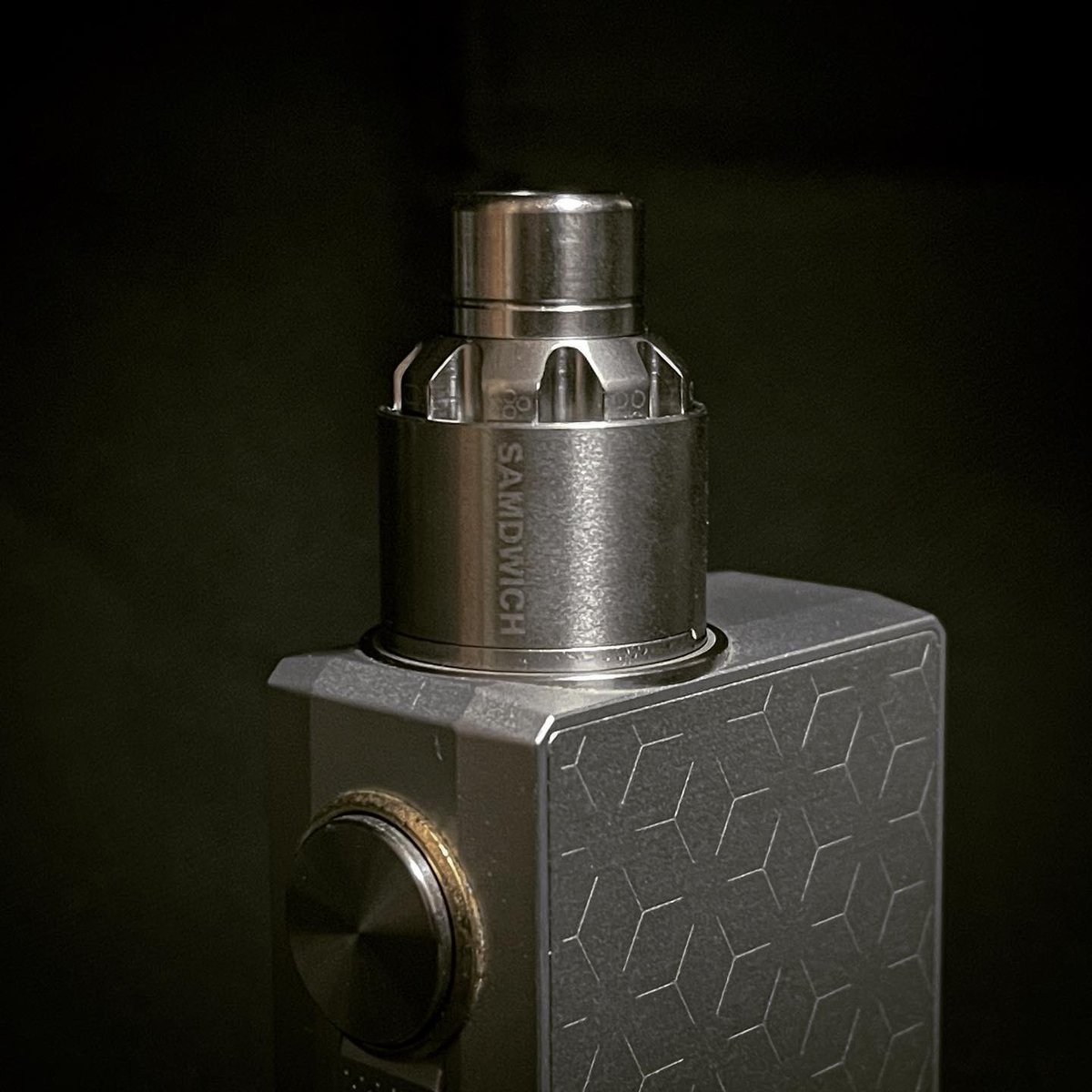 Rakumaru77's tweet photo. #vape #acrossvape #dovpo #samdwichrda #geekvapeathena #geekvape #flavorkitchen https://t.co/GQcmBdc1qS