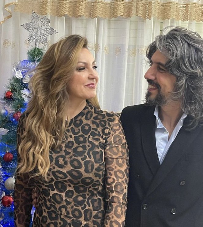 Nunci y yo os deseamos Feliz 2023