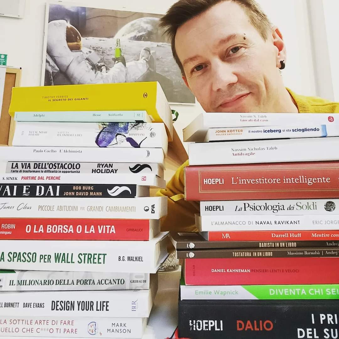 consulenzecasa's tweet photo. Mai avrei creduto di leggere tutti questi libri nel 2022!
.
#impararesempre #resocontoannuale https://t.co/yzQNDXpVUK