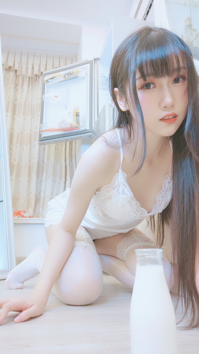 今天老公不在家 https://t.co/zQfPRAx0WB