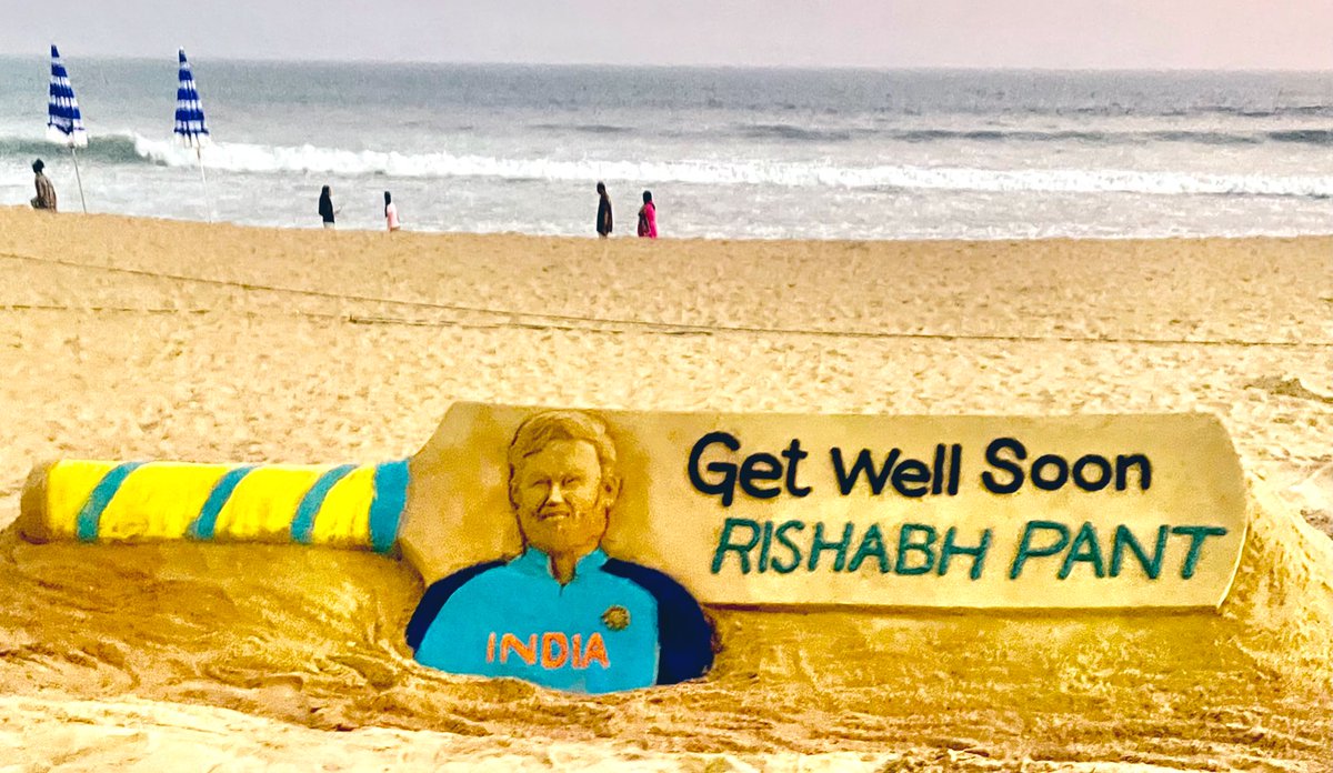 sudarsansand's tweet photo. Get well soon
#RishabhPant Praying for speedy recovery . My SandArt at Puri beach in Odisha. https://t.co/jvdkj8Ll96