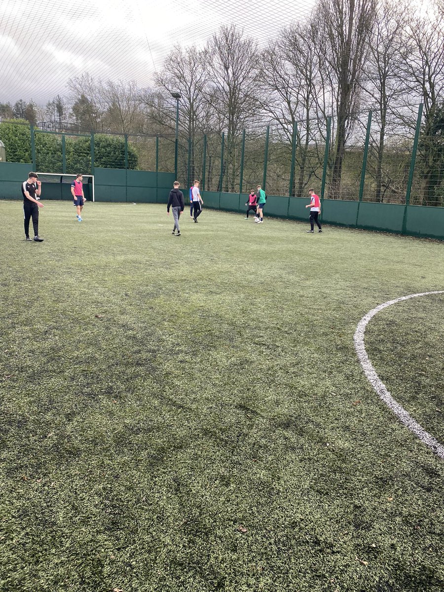 2TouchFootball tweet media