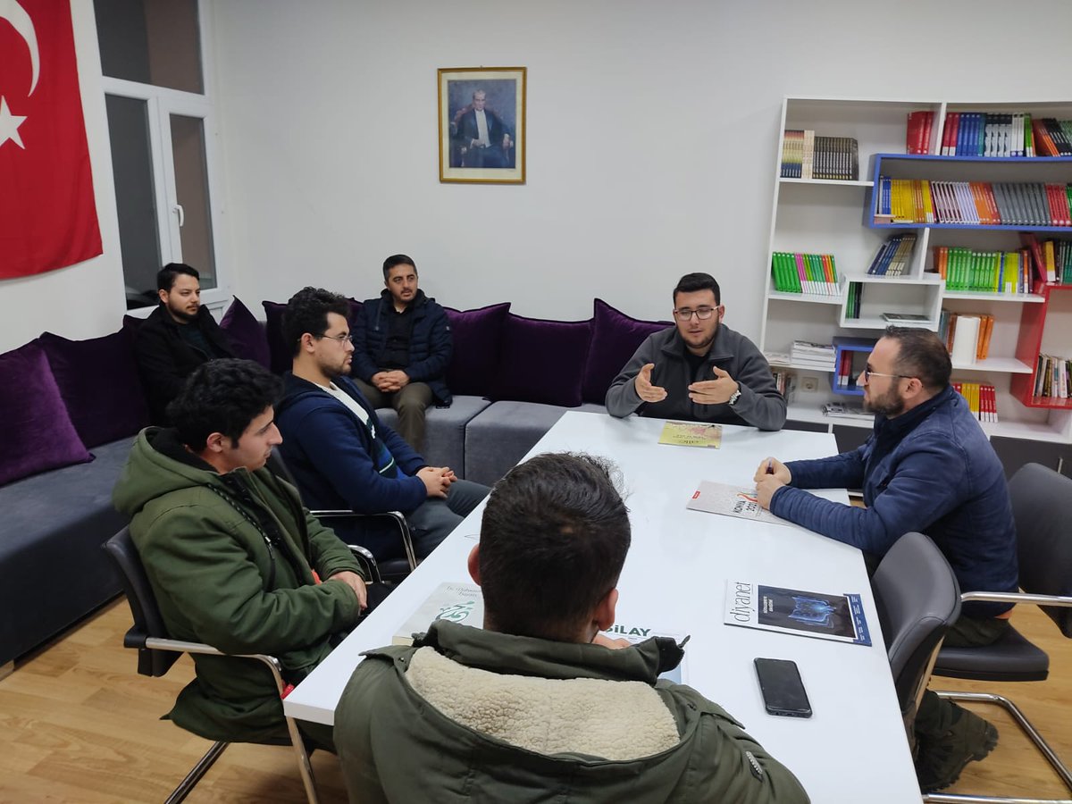KonyaKYGM's tweet photo. 🏢 Alaaddin Yurt Müdürlüğü
👉 Hasbihal Programı
👨‍🏫 Yurt Gönüllü Öğrencilerimiz İsmet Yasin KAPLAN ve İsmail YILMAZ
Konu: Yurt Eğitim Faaliyetleri

@kasapoglu @gencliksporbak https://t.co/Q5Wwnxk0av