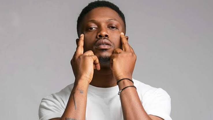 hypeafrobeatz's tweet photo. Rate Vector (@VectorThaViper ) Verse - Hennessy Artistry 2022 Africa Cypher https://t.co/Z8oTp5Cqc3 via @YouTube 
#HENNESSYCYPHER2022 #HennessyAfricaCypher2022 #vector #vectorhennessycypher https://t.co/beNYEb2bLe