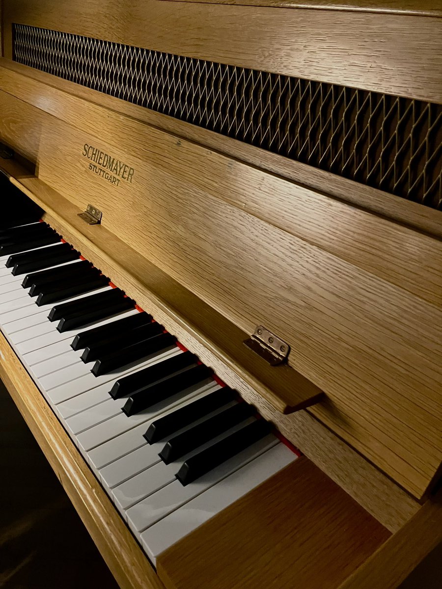 MaestroGabriele's tweet photo. #MaestroInLiverpool
This magical combination of instruments …
#Piano #Celesta #Organ #Harp
#ETtheExtraTerrestrialinConcert
#FilmWithOrchestra
#RoyalLiverpoolPhilharmonic
#RLPO
@TheLegacyofJW @liverpoolphil
@FilmConLive @JKMSlibrary
@IMGArtistsDE @IMGArtistsUK https://t.co/vMBfVJSIzV