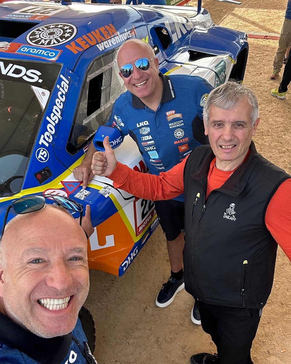 TimCoronel's tweet image. Second home🤪 Final FIA checks on the car and our suits today. Afterwards we should be good to go!🏁✅

#dakar2023 #timcoronel @TomCoronel #rally