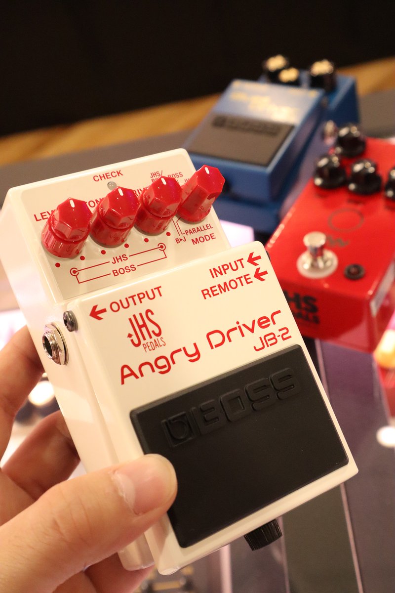 get_stomp's tweet image. ～～🔍スタッフレビュー🔎～～
BOSS「JB-2 Angry Driver」

何を隠そう、本機はBOSSがJHS Pedalsと共同開発したコラボレーションモデルなんです。

レビューページ↓
ikebe-gakki.com/p/coordination…

#BOSS #JHS #JB2 #GSスタッフレビュー
【公式LINE始めました！】lin.ee/FODsiGf