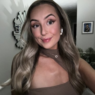 toriaclogan's tweet photo. hello 24 ✨ https://t.co/8bLBsAMSlp