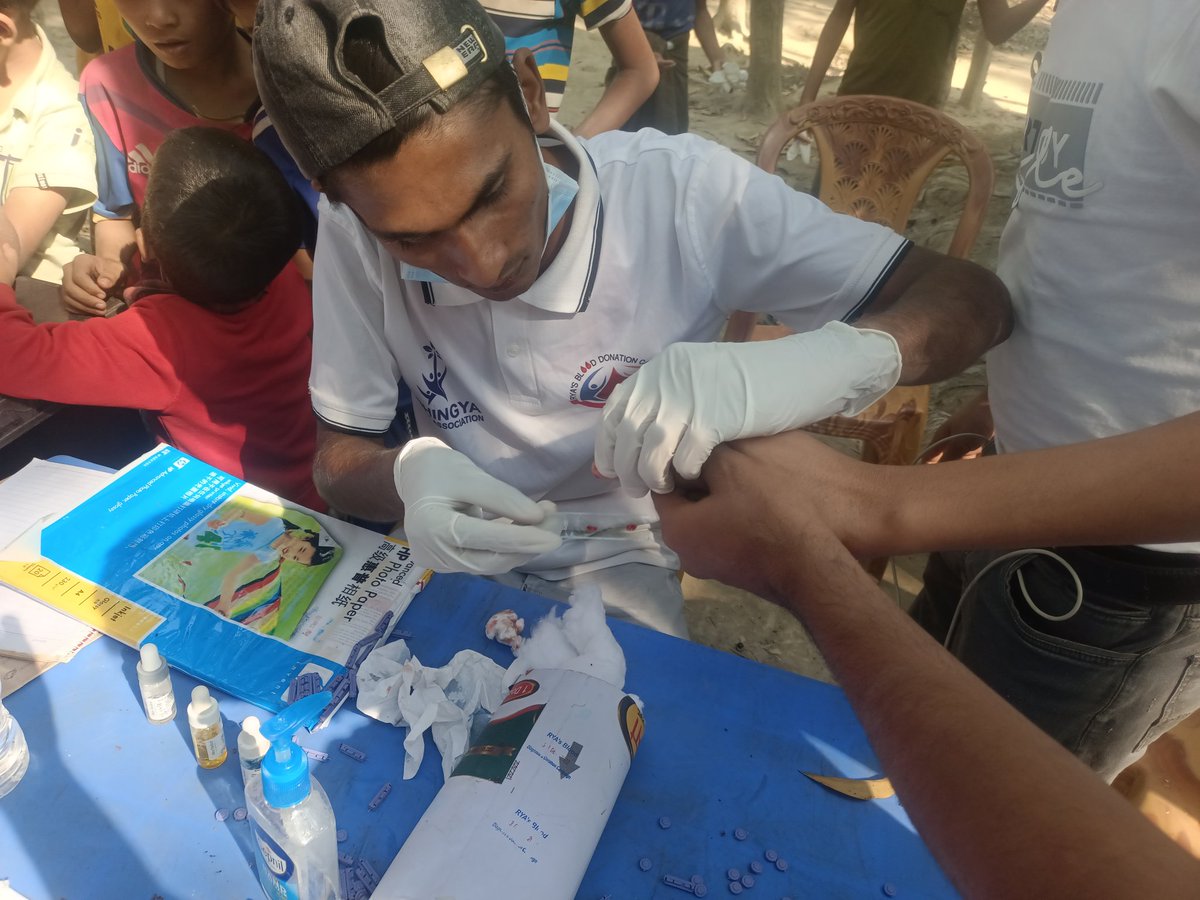 RYA_Rohingya's tweet photo. On 30 December   , at around 10 am Rohingya Youth Association organised a free blood diagnosis campaign in the camp, Cox’s Bazaar, Bangladesh.

The slogan of the RYA free blood diagnosis campaign is, “Your health and well-being is our responsibility.” https://t.co/iXKExVoUnC
