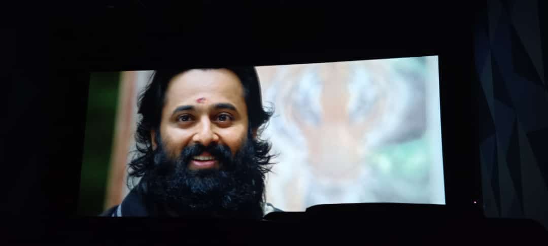 Watched #Malikappuram 💎💥

Unniyettan Screen Presence Was Just 🔥💥 Bgm & Music ✨💎
2nd half was very good 
Fight Sequence 👏💥 Especially Forest Fight Sequences 🤩🔥

Overall A Good Watch Experience ( Family Entertainer & Devotional Movie ). 

My Rating - 4.5/5