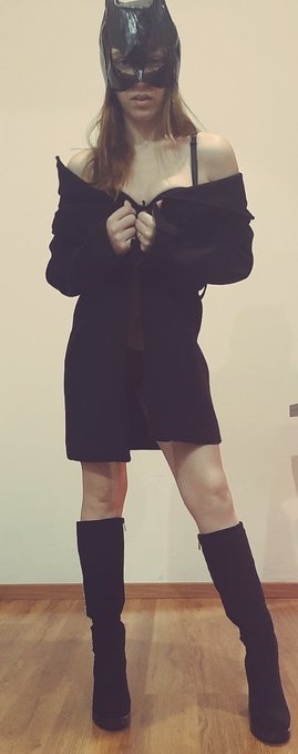 Vuoi vedere di pi&ugrave; ? Ti aspetto sul mio https://t.co/TBCI4RRkqR per tutti i contenuti esclusivi per fans