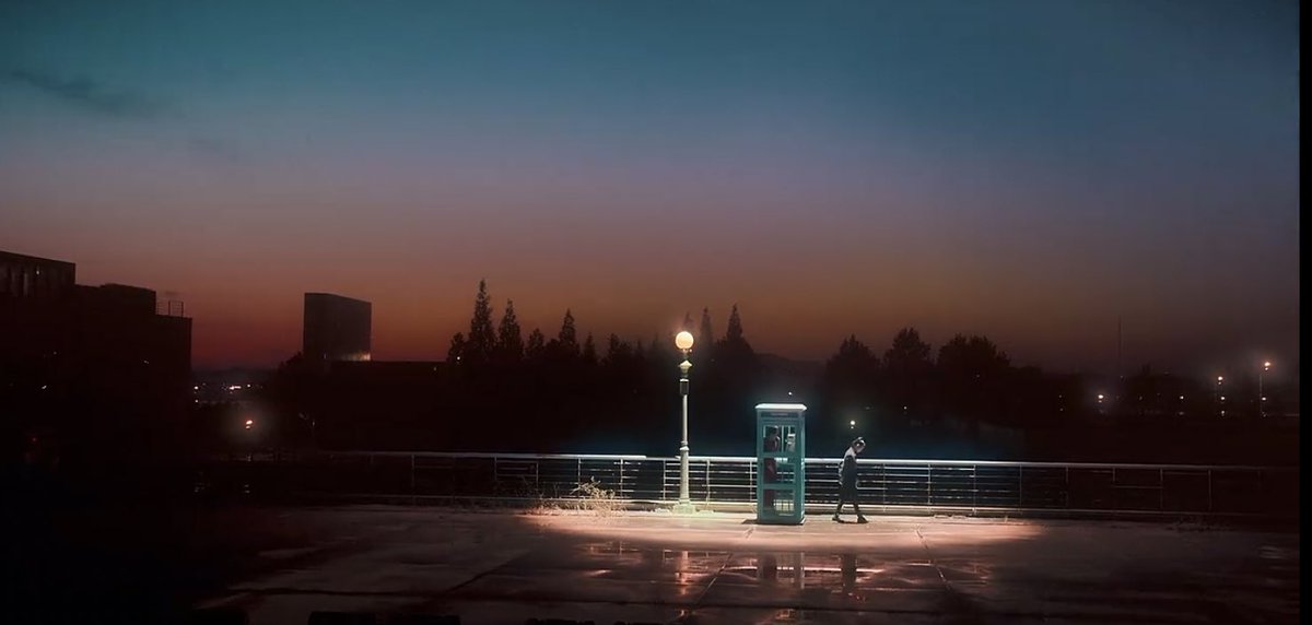 geumcine's tweet photo. the best thing about money heist: korea - joint economic era part 2. 

berlin x seoul. https://t.co/5teoFkmTYq