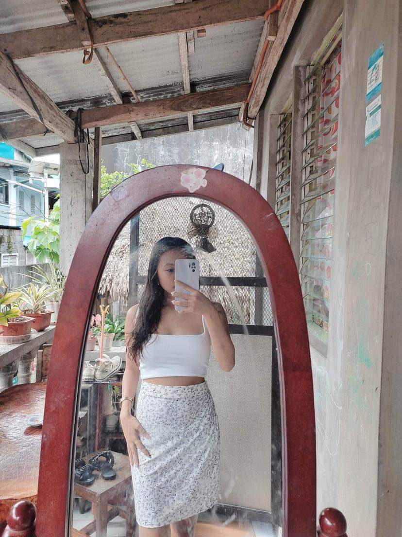 onlyeloraa's tweet photo. Hello! Baka po bet niyo ng mini skirt! 💛 https://t.co/mlTLR14hAj
