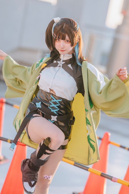 Twitterのコスプレ画像18