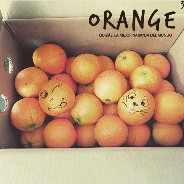 Orange3's tweet photo. Primera semana de campaña, última del año y nuestras naranjitas felices de que volváis a confiar en nosotros GRACIAS! https://t.co/82RJFCJVqf #orange3 #naranjasdeandalucia #naranjasdepalmadelrio #comidasana https://t.co/9OL3mJCXoh