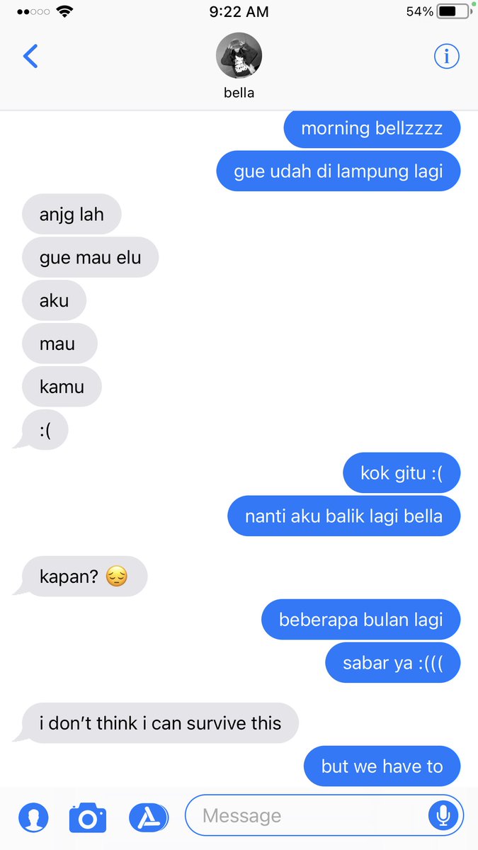 folderfiles's tweet photo. ㅡjoygi one tweet au.

when u finally met ur lover who’s living far but as an “ex” and u both know that both of u still love each other.

©folderfiles https://t.co/rroK6JT12Z
