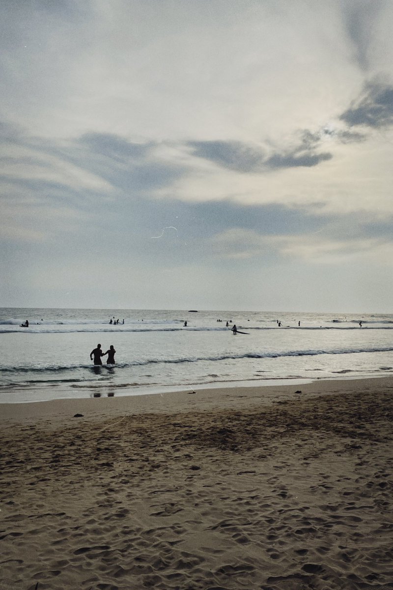 strozhan's tweet image. иииии
11. декабрь
Ахангама
наконец-то добрались до финальной локации и оседаем тут🫶🏽