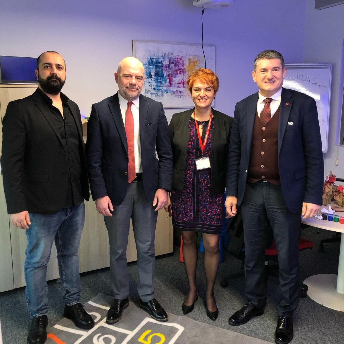 altinbaspsi's tweet photo. Altınbaş Üniversitesi Psikoloji Laboratuvarımız değerli Rektörümüz Prof. Dr. Çağrı Erhan, Rektör Yardımcımız Prof. Dr. Ali Argun Karacabey, fakültemizin kıymetli öğretim üyeleri ve sevgili öğrencilerimizin katılımı ile açıldı🌿 https://t.co/B3OlabySU4