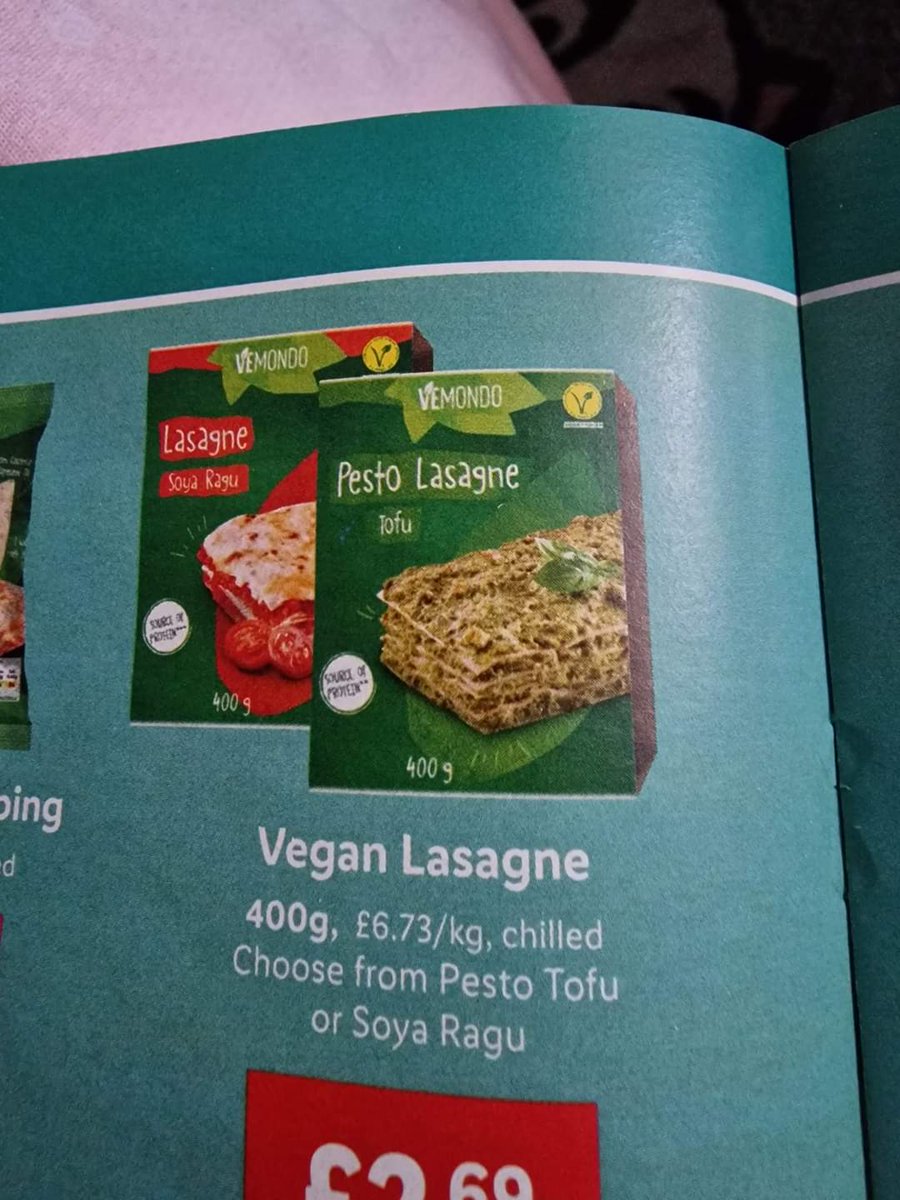 ShelleyProcek's tweet photo. @LidlGB one of the products you are advertising as such, isn't actually vegan https://t.co/q35mt02ahd