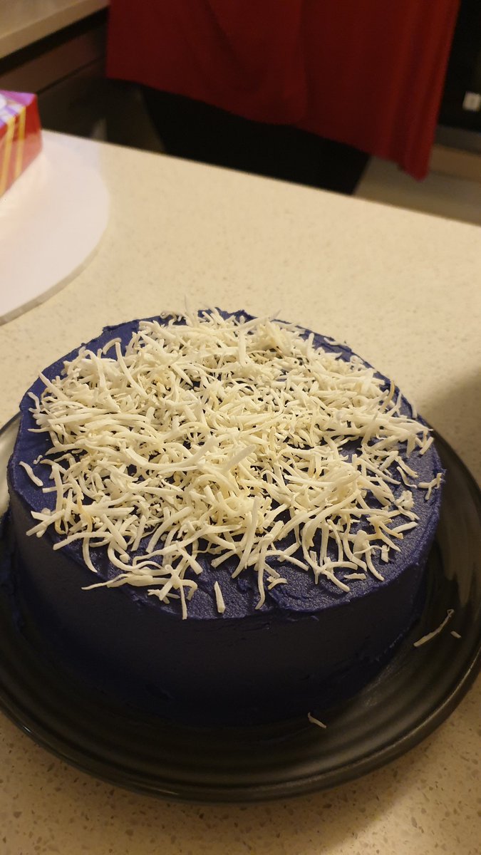 Maggie_HTB's tweet photo. Say... CAKE!!!! Made from purple yams.. #UbeCake https://t.co/CX6yyBDbqd