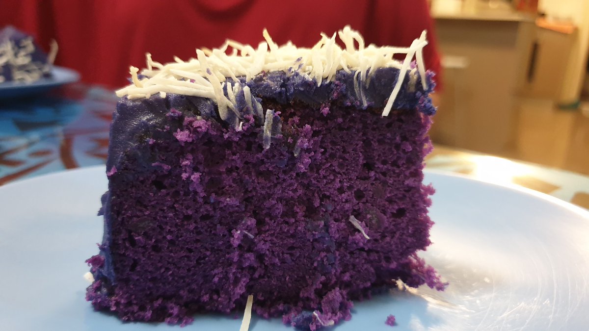 Maggie_HTB's tweet photo. Say... CAKE!!!! Made from purple yams.. #UbeCake https://t.co/CX6yyBDbqd