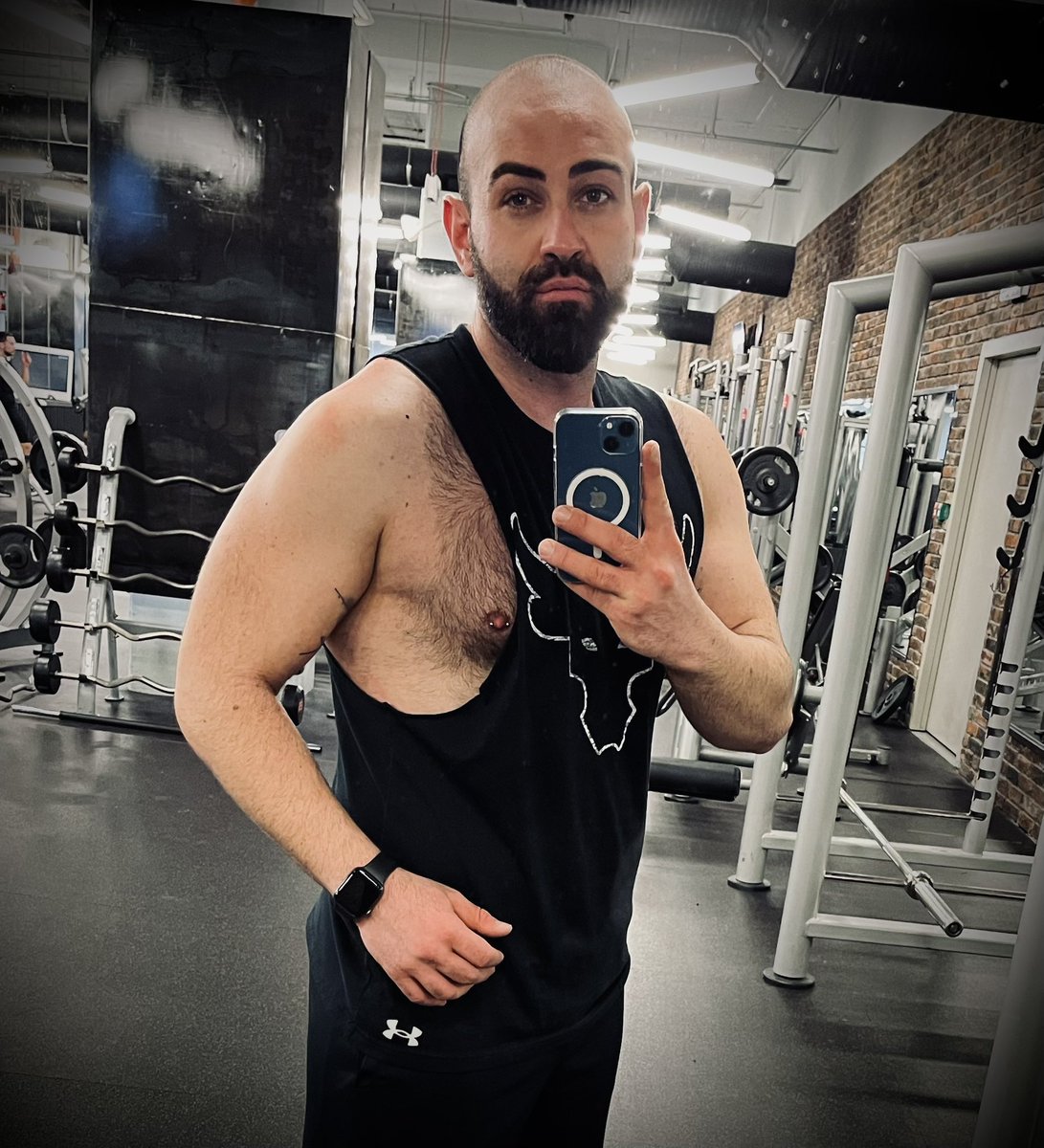 temnilov's tweet photo. Workout after Christmas 🎄 💪🏼 
#workout #workoutmotivation #workoutdone #gymmotivation #gymlife #BEARD #beardedguy #tattoo #muscles #man #bear #scruffy #photooftheday #hairybears #LGBT #gay #gay https://t.co/u5mAu67PjD