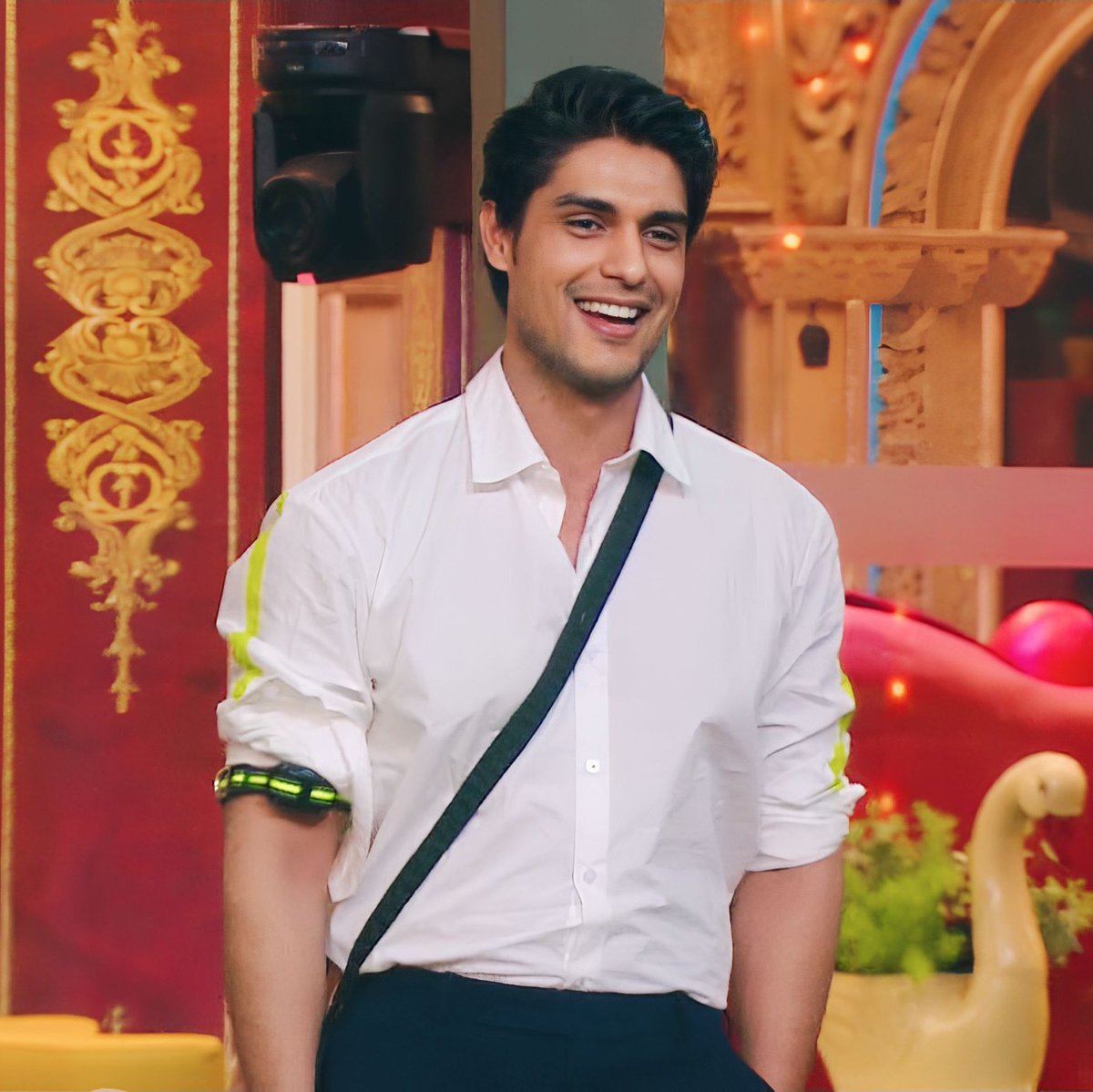 Ankitgupta_team's tweet photo. Are we all missing the #AnkitGupta in #BB16 house? If yes, drop your message in the comment box with HTs #AnkitGupta  #AnkitBattalion and give 500 RTs.
@ColorsTV https://t.co/i9nwtHXxrD