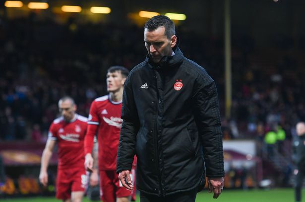 RTG_Podcast's tweet photo. 5 games without a win, including surrendering a 2-1 lead to Celtic &amp; Gary Woods gifting Motherwell progression in the Scottish Cup. That defeat to Motherwell was the final straw as fans confronted players &amp; staff at FT. Glass is sacked 2 days later https://t.co/hFLHNUUdr0