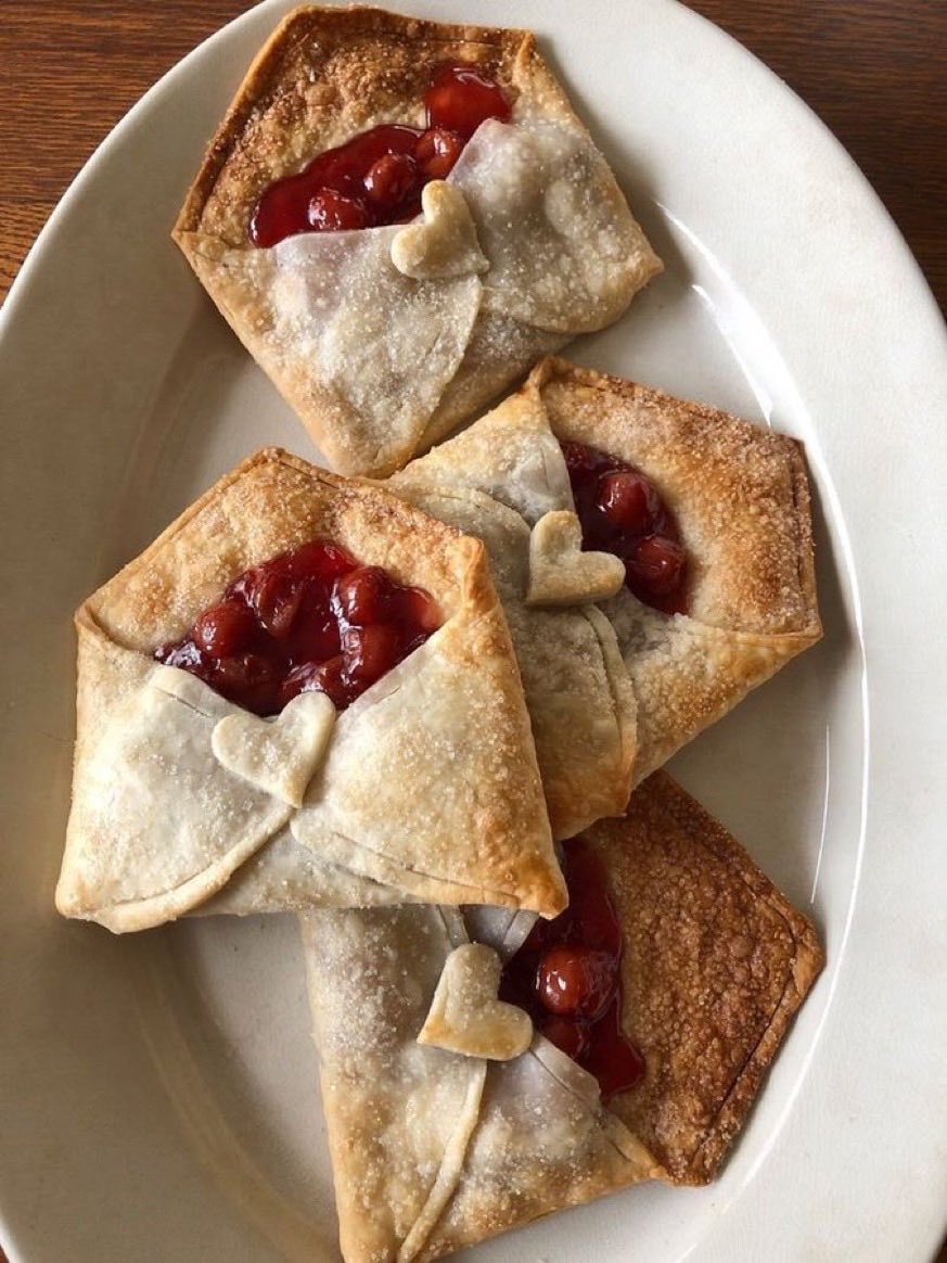 300moods's tweet photo. 💌 love envelope pastry https://t.co/iOZVLjFnxu