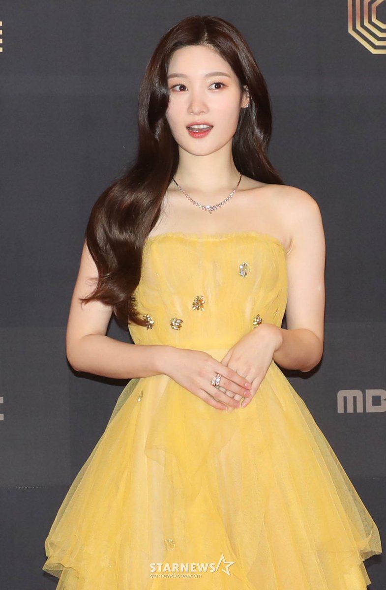 Chaeyeon Bar tweet media