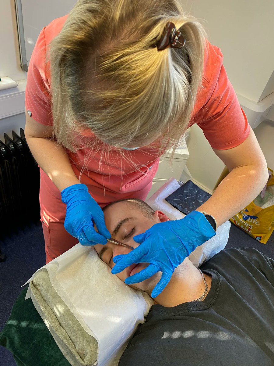 BiggMedia's tweet photo. Bigg thank you to one of our lovely clients Bryony, from the Country Clinic, who recently came and treated the team to some facials ✨🧖‍♀️ https://t.co/iDtV5b1m2a