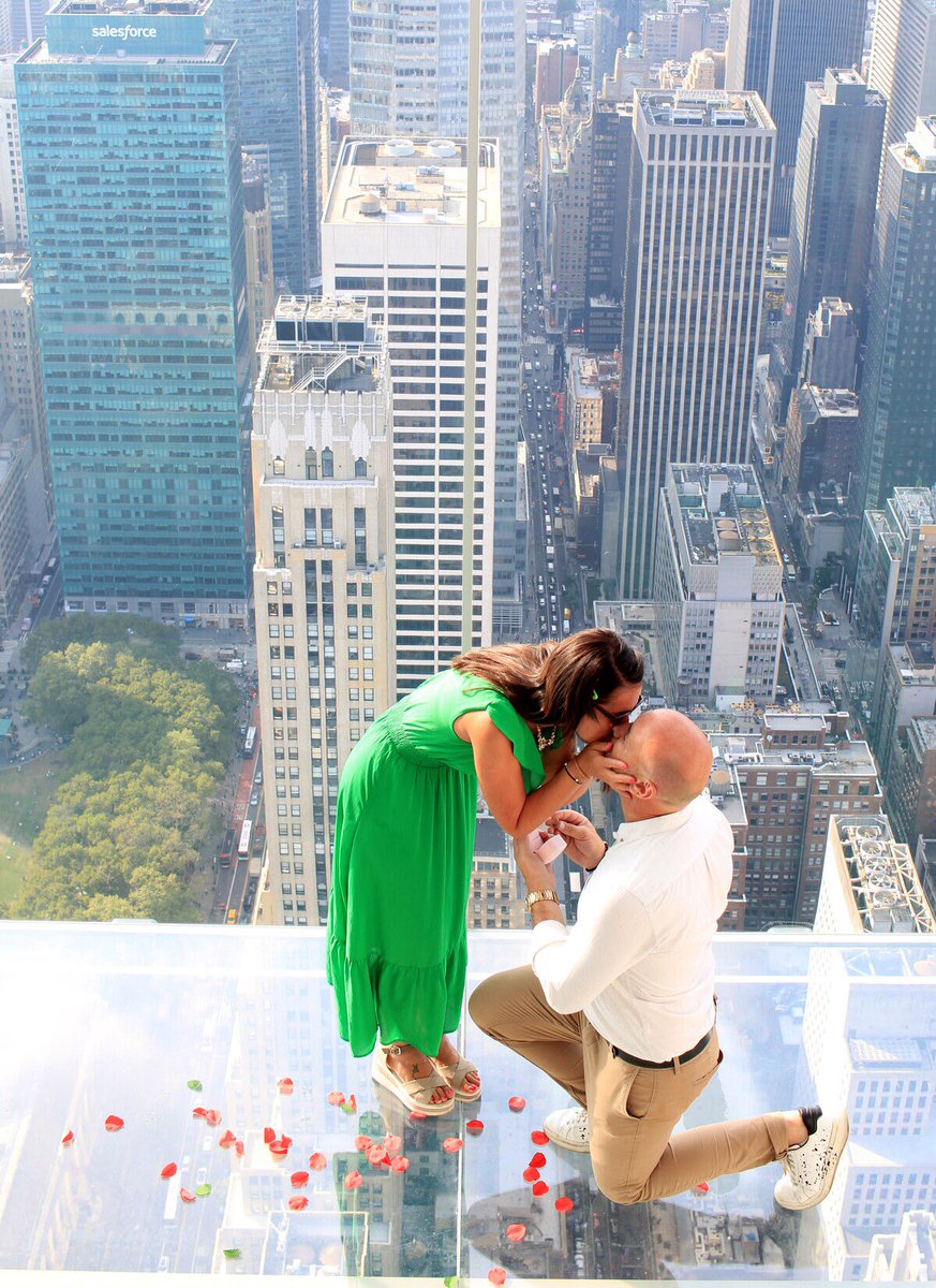 KB208's tweet photo. #BucketListKB (47%)
3- Faire un footing dans Central Park ✅
17- Rejoindre le club des 10.000 ✅
37- Assister à un match de NFL ou NHL ✅
59- Donner mon sang ✅
71- Faire une demande en mariage ou une déclaration d’amour exceptionnelle ✅ https://t.co/jycl8ItG3q