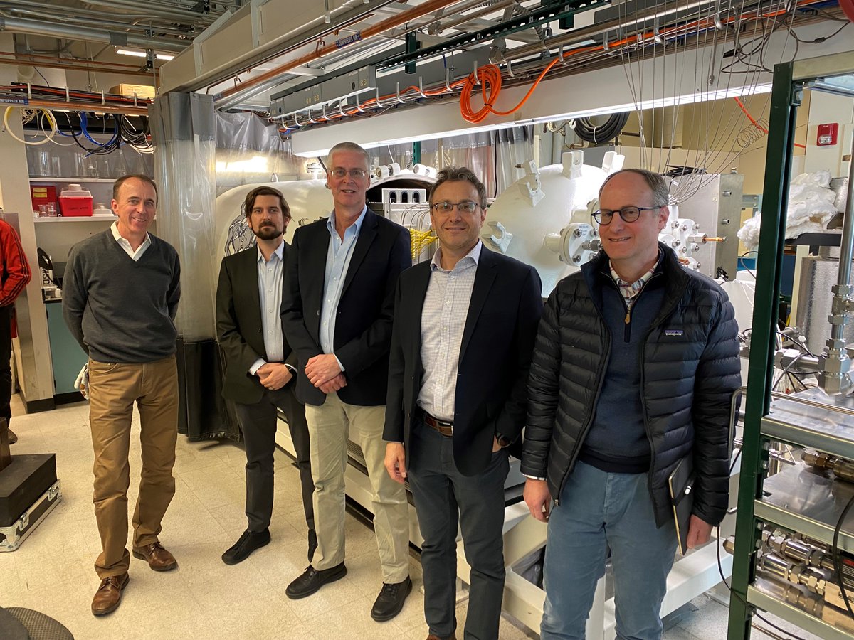 ARPA-E's Dr. David Tew, Dr. Christian Vandervort & team visited INTEGRATE performer @coschoolofmines to review their high efficiency, low-cost hybrid internal combustion engine/solid oxide fuel cell engine power generator. 👇

Learn more: bit.ly/3WUz0CQ
#ARPAEontheRoad