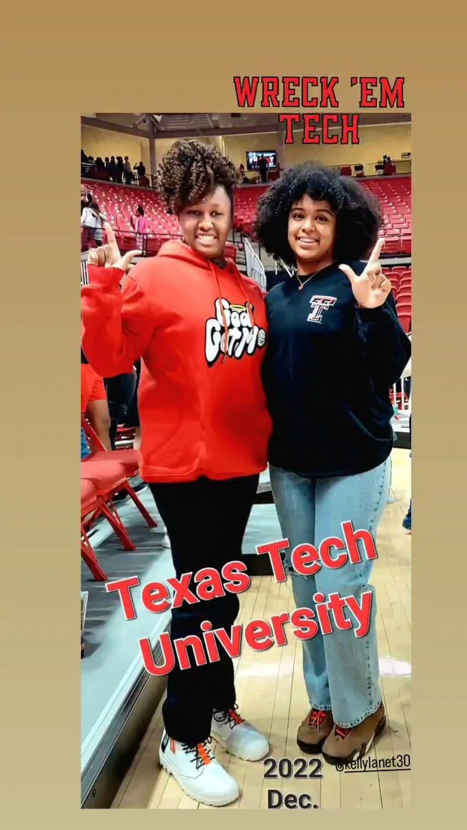 CHANELNOEL tweet media