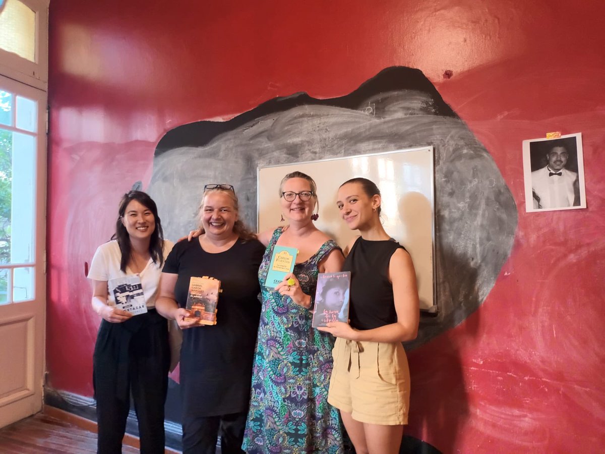 Erin Mee tweet media