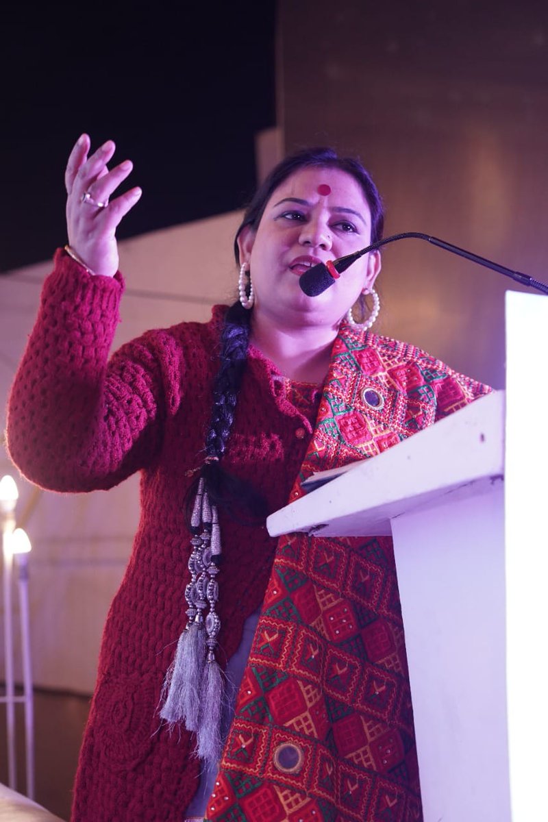 Eventossconnect's tweet photo. Another beautiful evening from the #53Winterfest, #BaDastoor, presenting the most eminent Urdu poets of the region.
We are thankful to all of you for your gracious presence, making it interestingly exciting & full of energy.
#53cafehouse #TeamEventoss; https://t.co/aV1r0qocb0