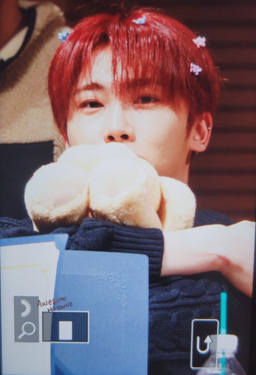 980810bb's tweet photo. 프리뷰 221230 
#호영 #hoyoung #호영배 #배호영 #베리베리 #verivery 
@by_verivery @the_verivery https://t.co/dEkyHuuYuL