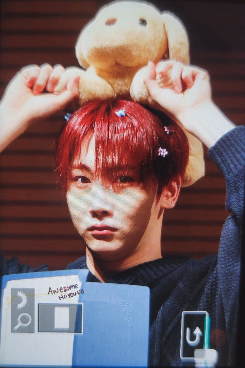 980810bb's tweet photo. 프리뷰 221230 
#호영 #hoyoung #호영배 #배호영 #베리베리 #verivery 
@by_verivery @the_verivery https://t.co/dEkyHuuYuL