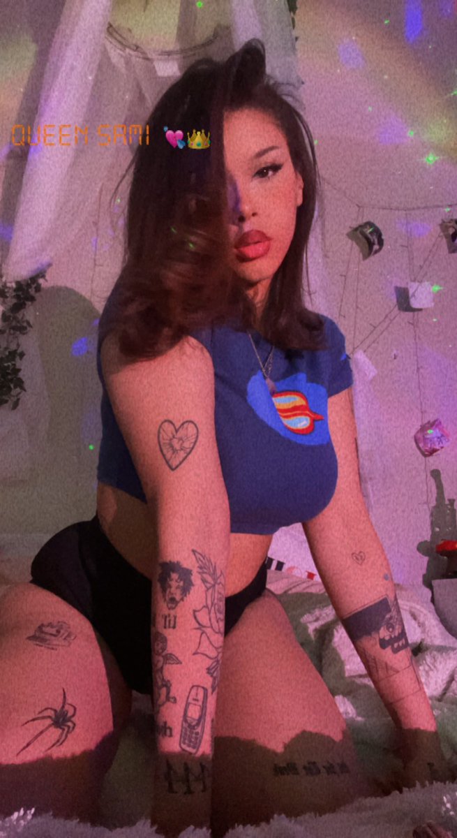 ceomommy1's tweet photo. grab my spicy link so you don’t miss out end of the year festivities 🫶🏼❗️ #goddess# #mommy #spicylink #spicycontent #GretaThunberg https://t.co/Xq7eQIxLY8