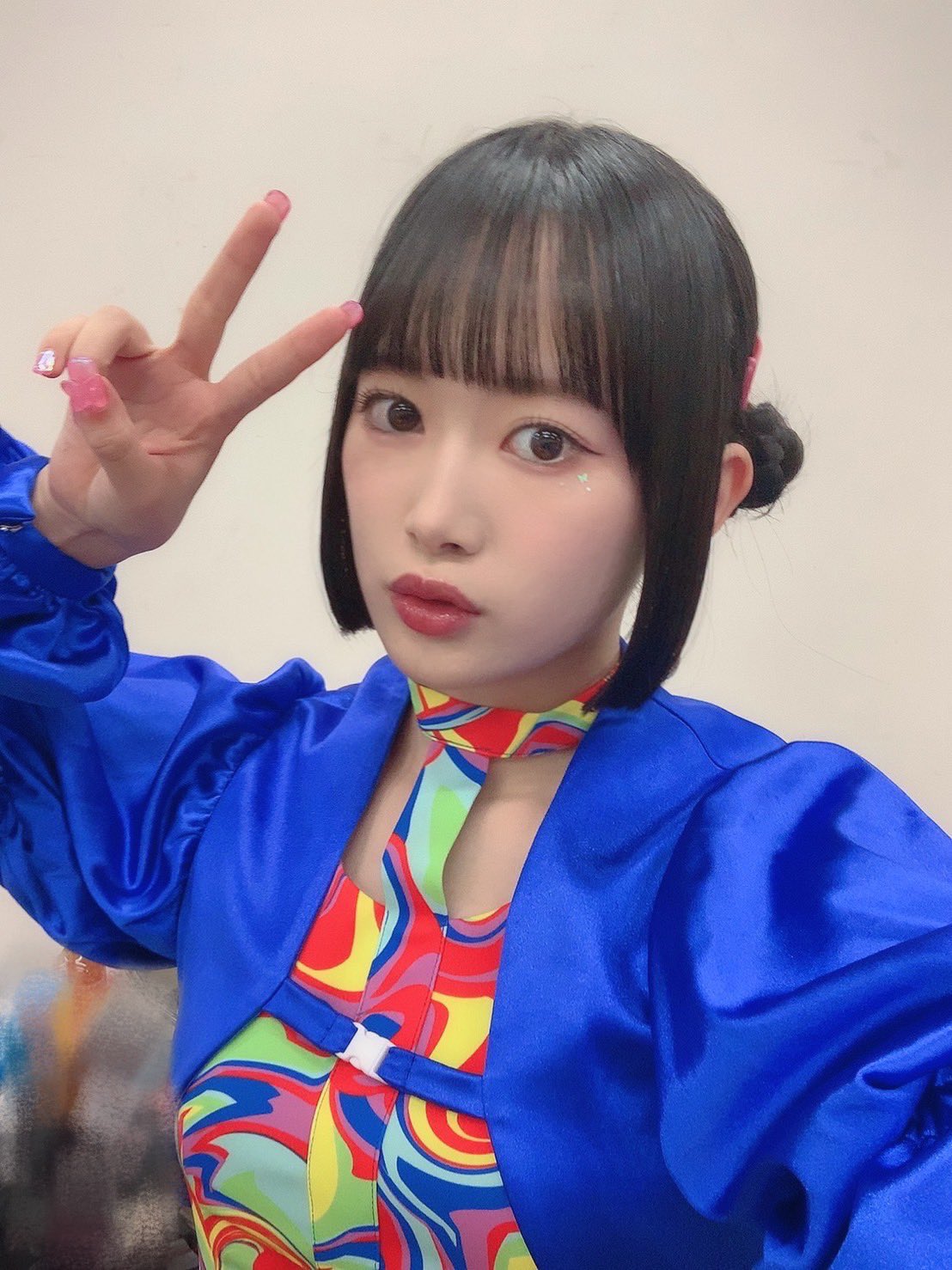 HELLO！PROJECT - BEYOOOOONDS 里吉うたの　写真集　ハロショ限定生写真付き Amazon.co.jp: BEYOOOOONDS 里吉うたの ハロショ大阪限定生写真
