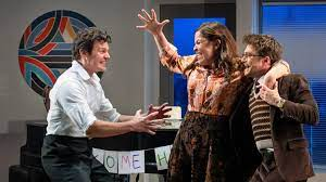 Had the great fortune to revisit Maria Friedman's production of 'Merrily We Roll Along,' at NYTW. I'm struck again by the emotional power she elicited in staging it as a memory play. And how Groff, Mendez and Radcliffe tap Sondheim's greatness as a palimpsest portraitist in song.