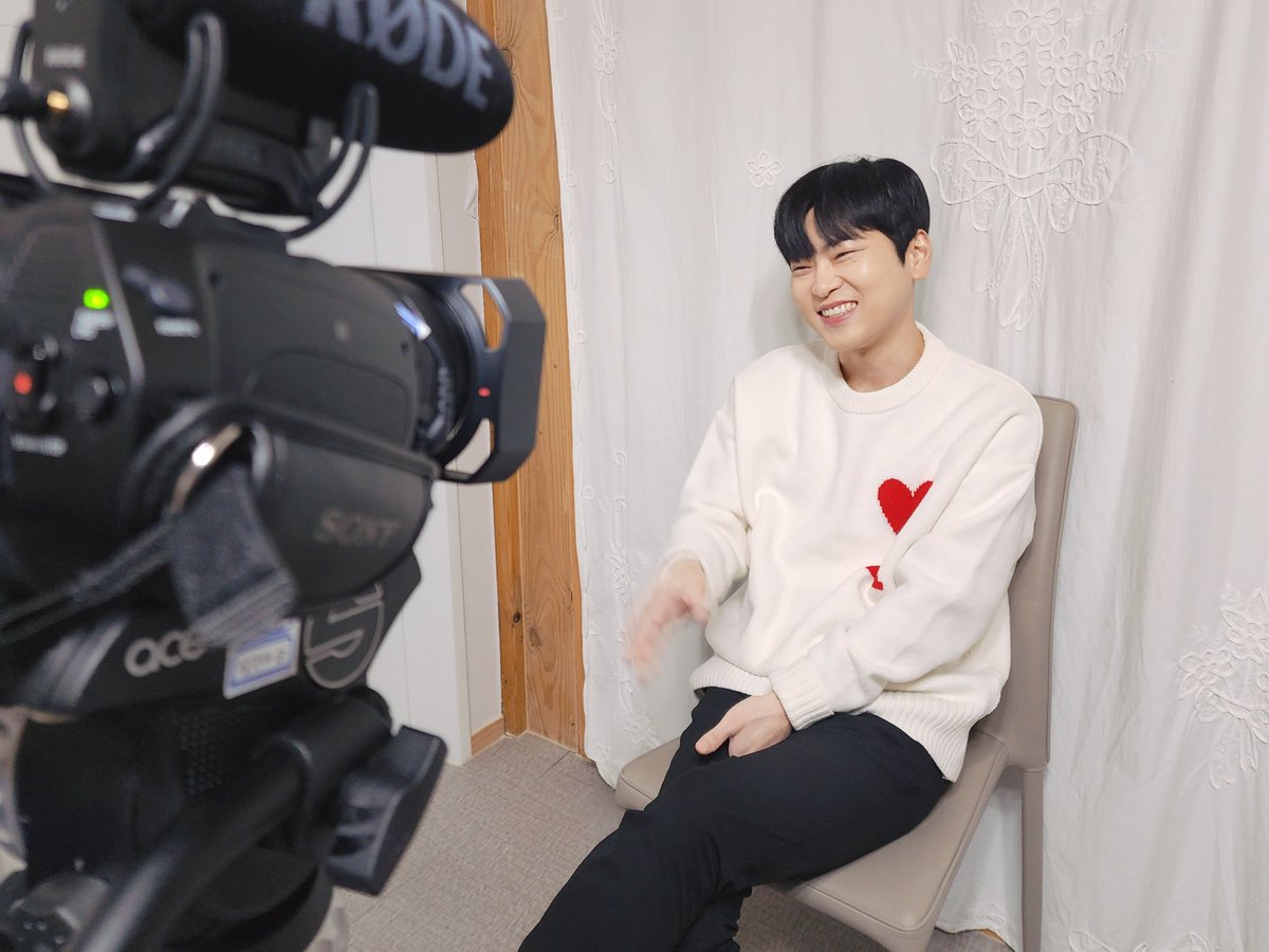 #LAPOEM
🐯호랑이의 수학여행🐯

호냥이가 어떻게 이렇게까지
명창 똑순이 동글 콩알딱지 천사...더보기

아 진짜 말도 안 되게 귀엽다

🔗youtu.be/7ogH4YPbOzA

#라포엠 #박기훈
#호랑이의수학여행
#ParkKihun