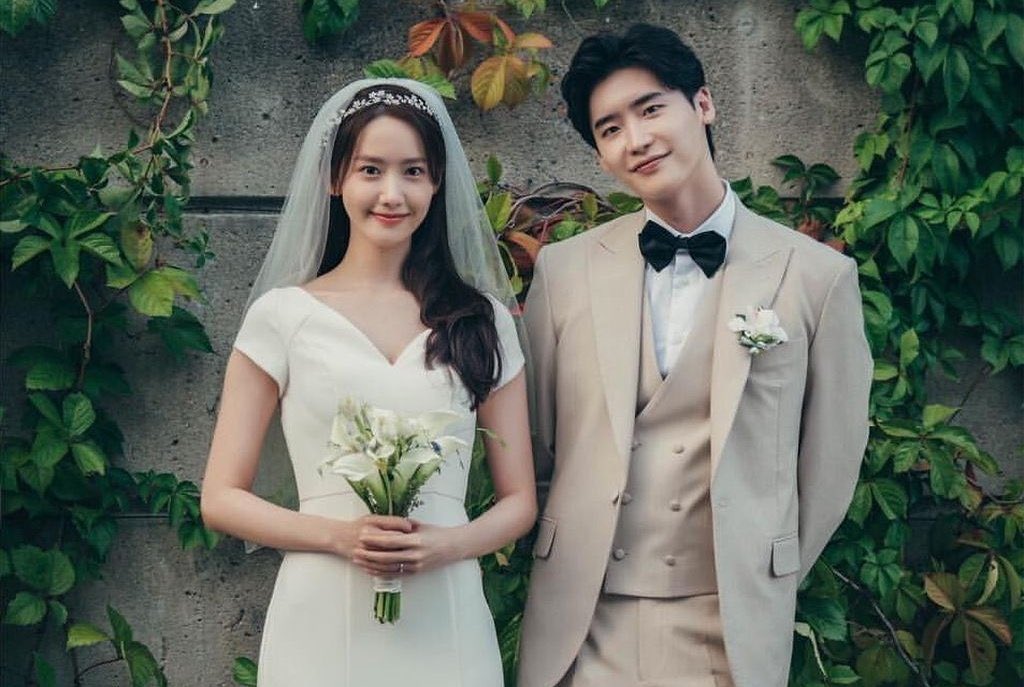 Cindot_Fc's tweet photo. Congrats YoonA x Lee Jongsuk for winning Best Couple Award at MBC Drama Awards 2022 👏

Hoho Couple win the award they deserved 🏆 https://t.co/ufX6KZIFLF