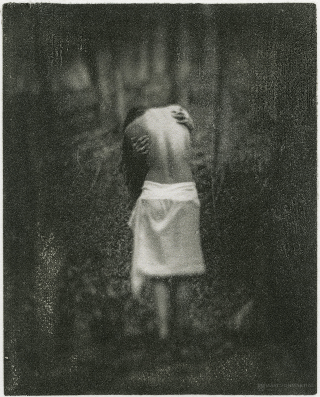 analog_fine_art's tweet photo. Rêver 1 by @marcvonmartial
#manipulation #romanticism #female #negative #archess #digital #sized #melancholy #people #transfer #paper #conceptual #nude #myfeatureshoot #fineart #nudity #fineartphotography #naked #artists #print #analogphotography #analogfineartphoto https://t.co/w2aUdXjXOM